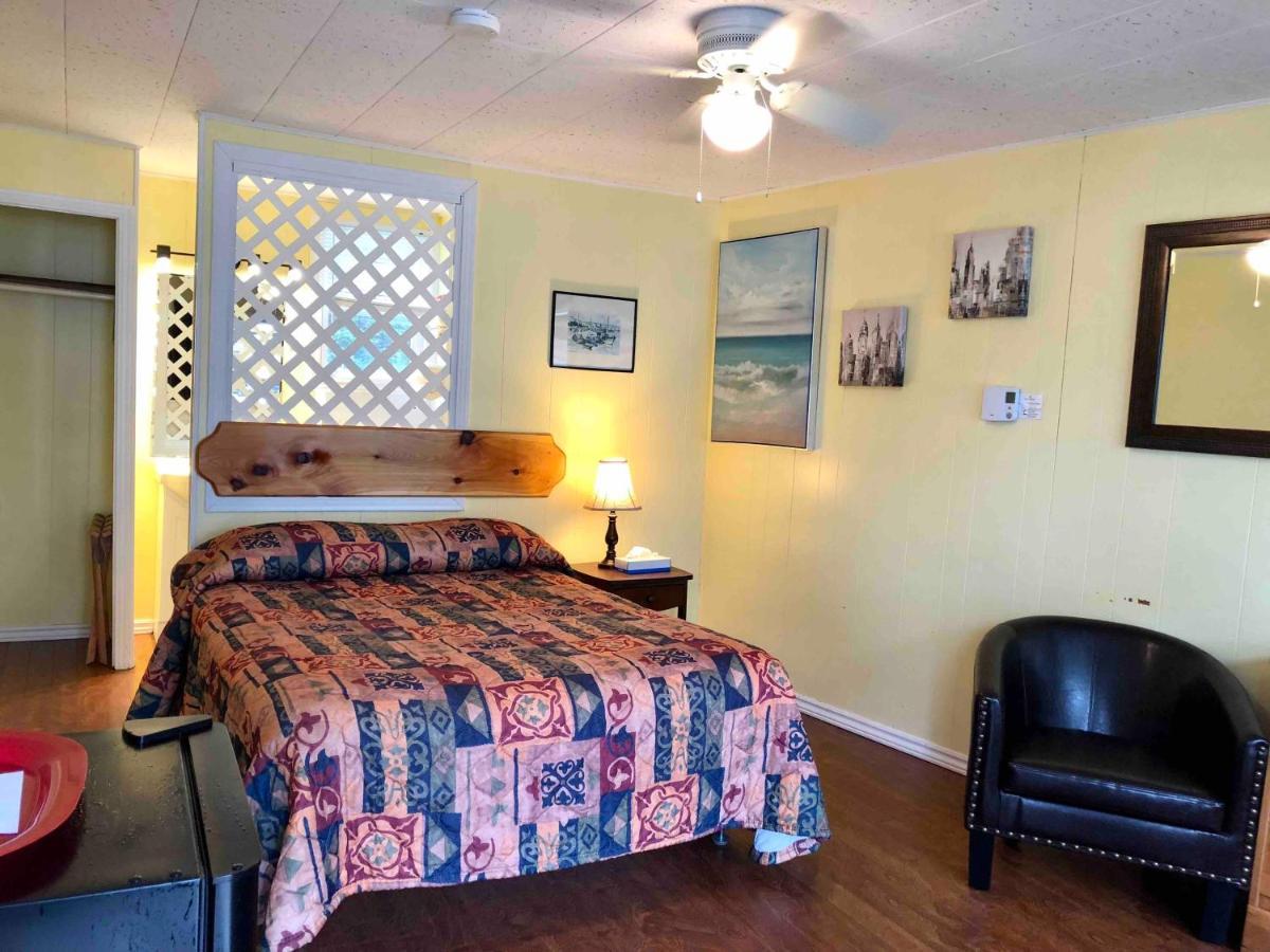 Lakelawn B&B And Motel Yarmouth Dış mekan fotoğraf