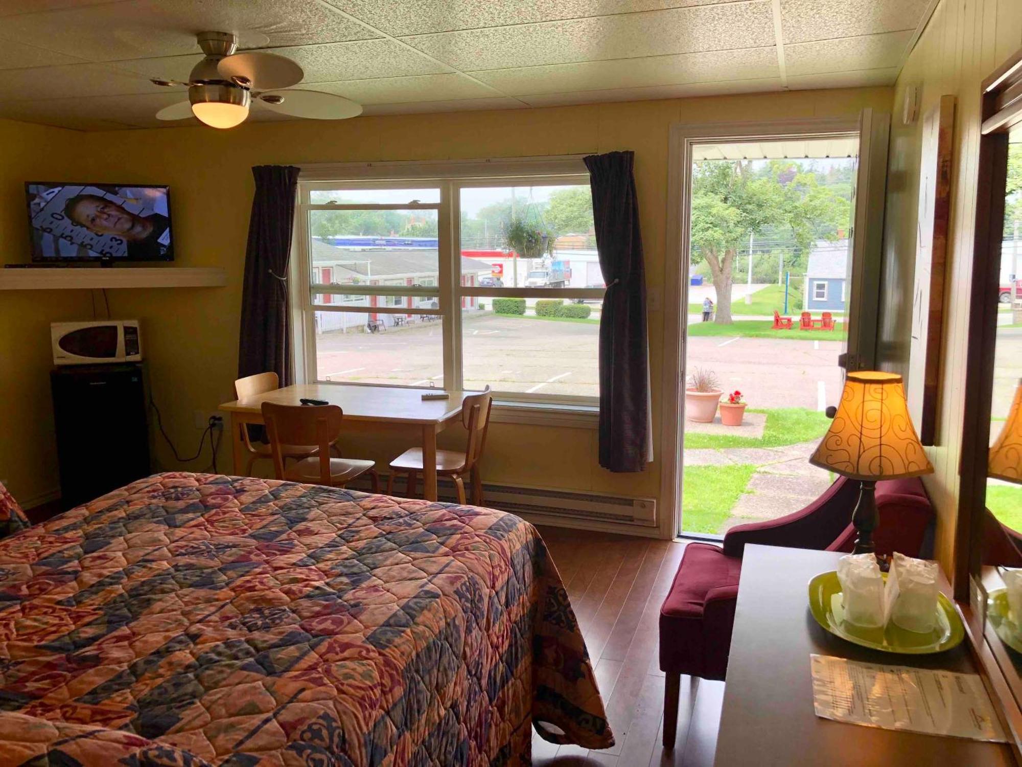 Lakelawn B&B And Motel Yarmouth Dış mekan fotoğraf
