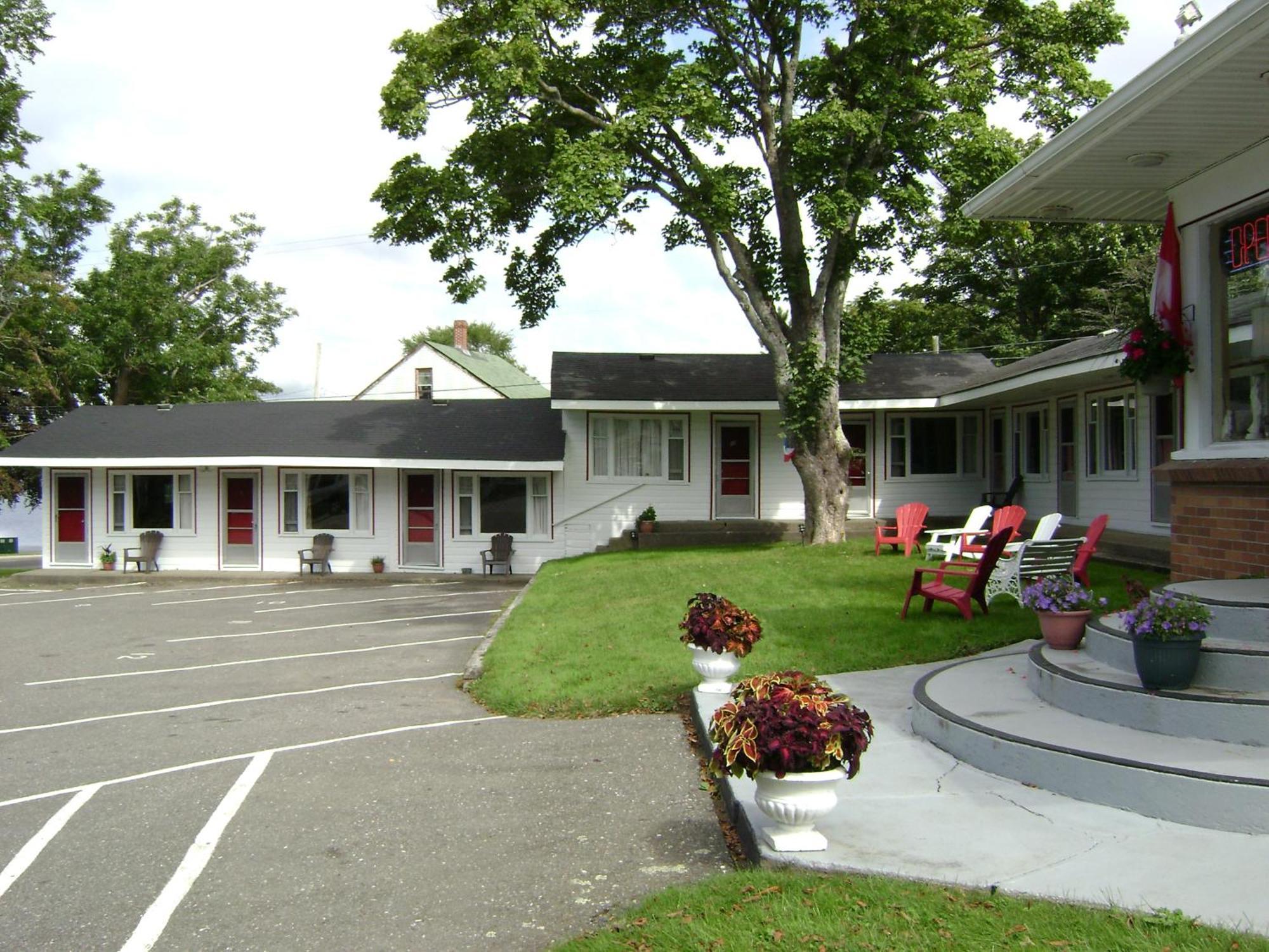 Lakelawn B&B And Motel Yarmouth Dış mekan fotoğraf