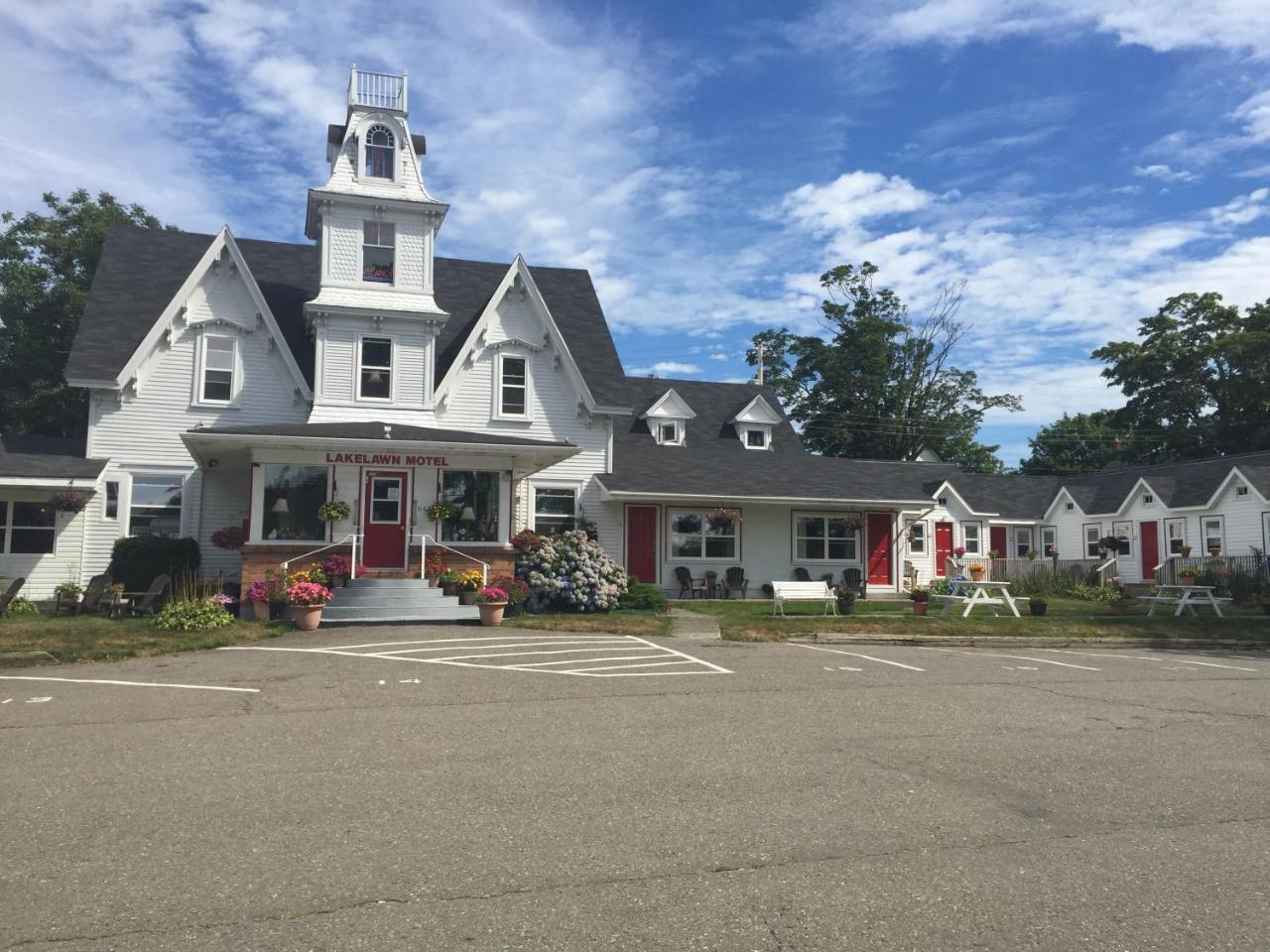 Lakelawn B&B And Motel Yarmouth Dış mekan fotoğraf
